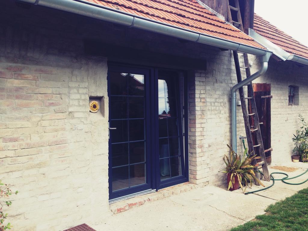 Apartman Ve Dvore Ratiskovice Exterior foto